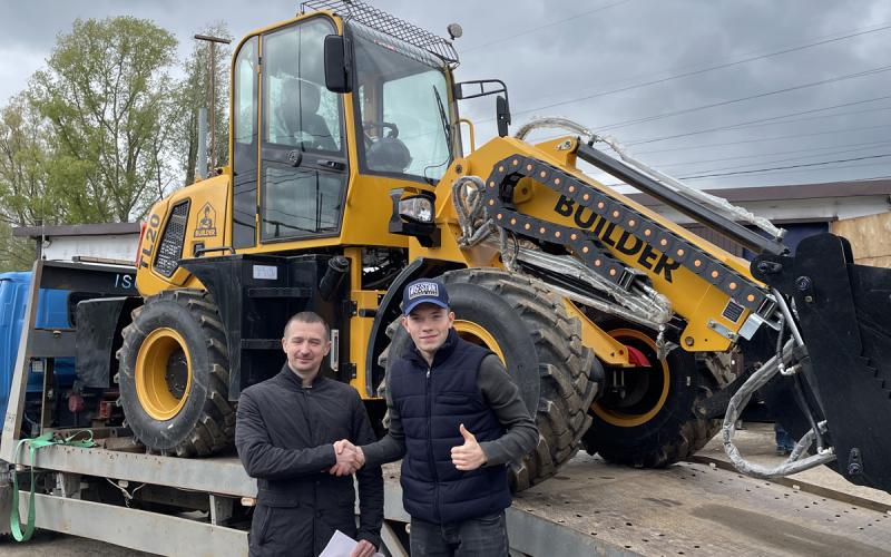 Отгрузка погрузчика BUILDER TL20