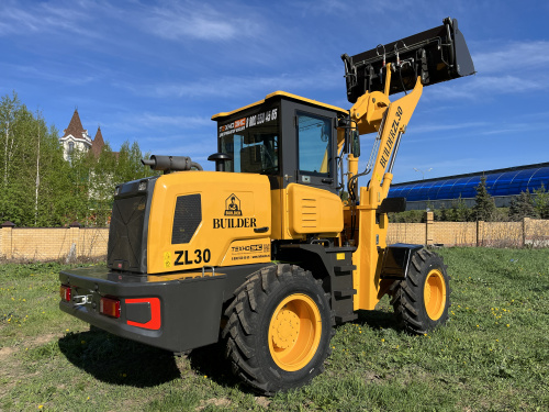 фронтальный погрузчик builder zl30