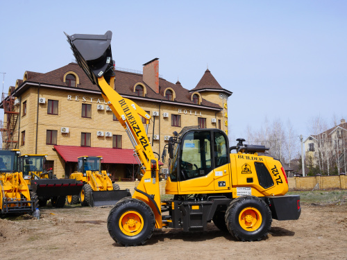 фронтальный погрузчик builder zl12l
