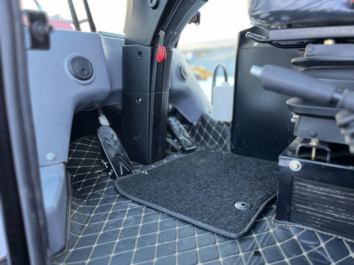 телескопический погрузчик builder tl25s