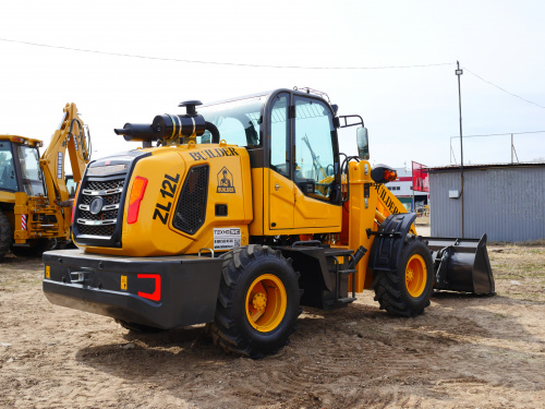 фронтальный погрузчик builder zl12l